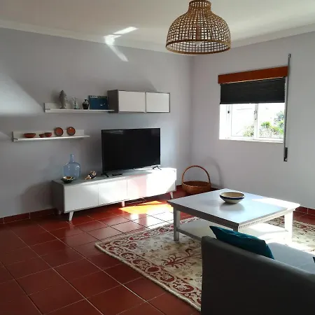 Camarcao Violante アパート