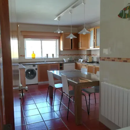 Camarcao Violante アパート