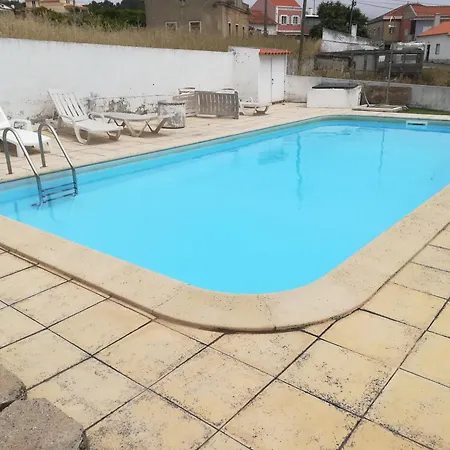 Camarcao Violante アパート